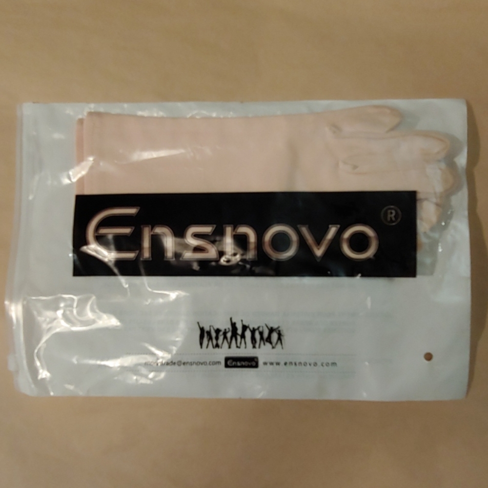 Nude Color Dancer 's Gloves by Ensnovo